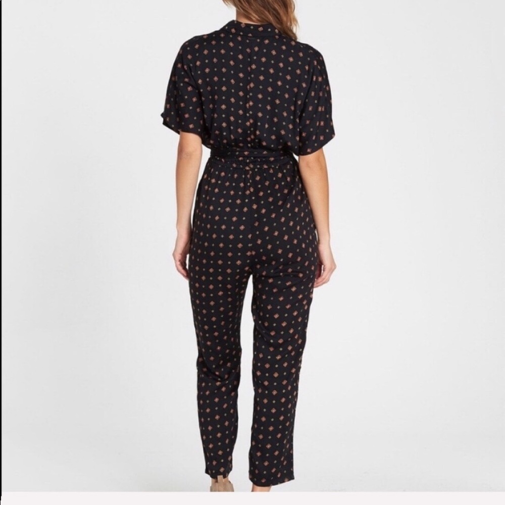 🌴🌼BILLABONG- BED STORY JUMPSUIT 🌼🌴 - Picture 7 of 8